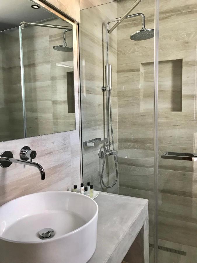 Aellia Hotel & Suites Leros Lakkion Exterior photo